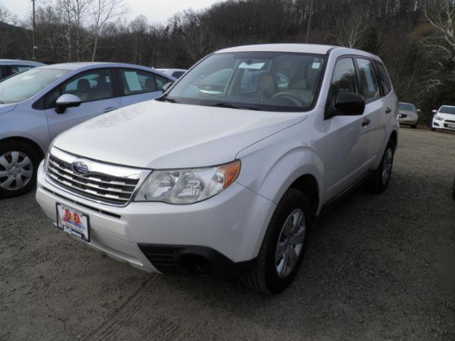 2010 Subaru Forester X's photo