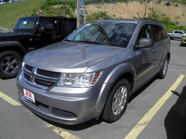 2017 Dodge Journey SE FWD's photo