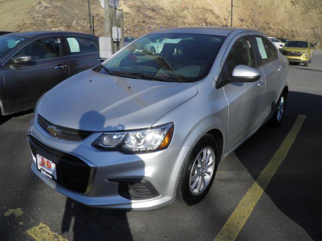 2020 Chevrolet Sonic LT's photo