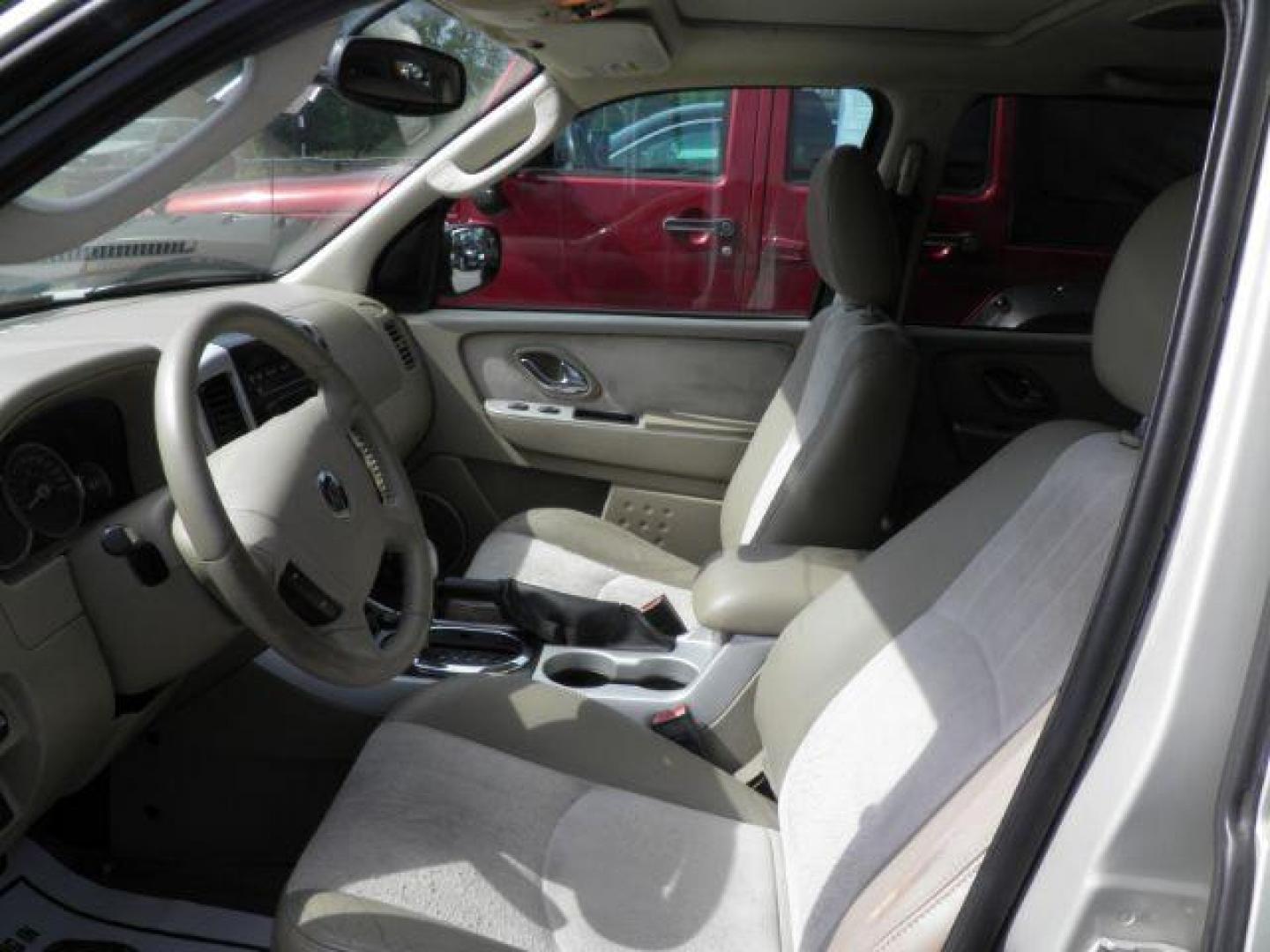 2005 TAN Mercury Mariner Luxury 2WD (4M2YU56125D) with an 3.0L V6 engine, AT transmission, located at 15520 McMullen Hwy SW, Belair, MD, 21502, (301) 729-3700, 39.581375, -78.846451 - Photo#1
