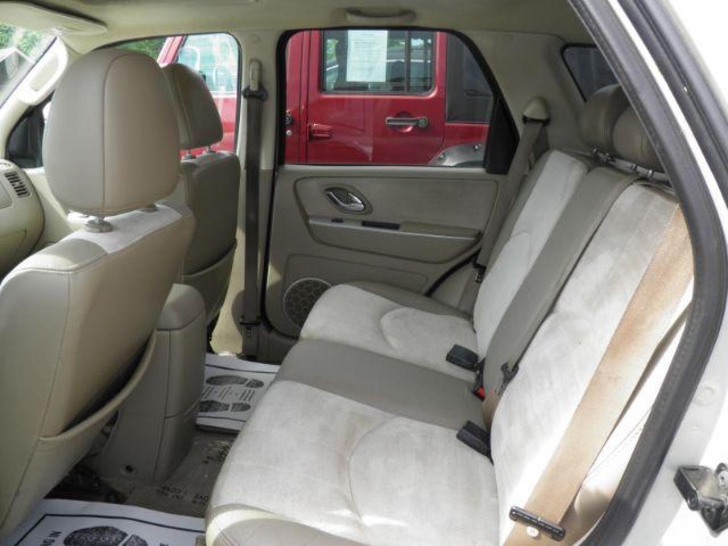 2005 TAN Mercury Mariner Luxury 2WD (4M2YU56125D) with an 3.0L V6 engine, AT transmission, located at 15520 McMullen Hwy SW, Belair, MD, 21502, (301) 729-3700, 39.581375, -78.846451 - Photo#3