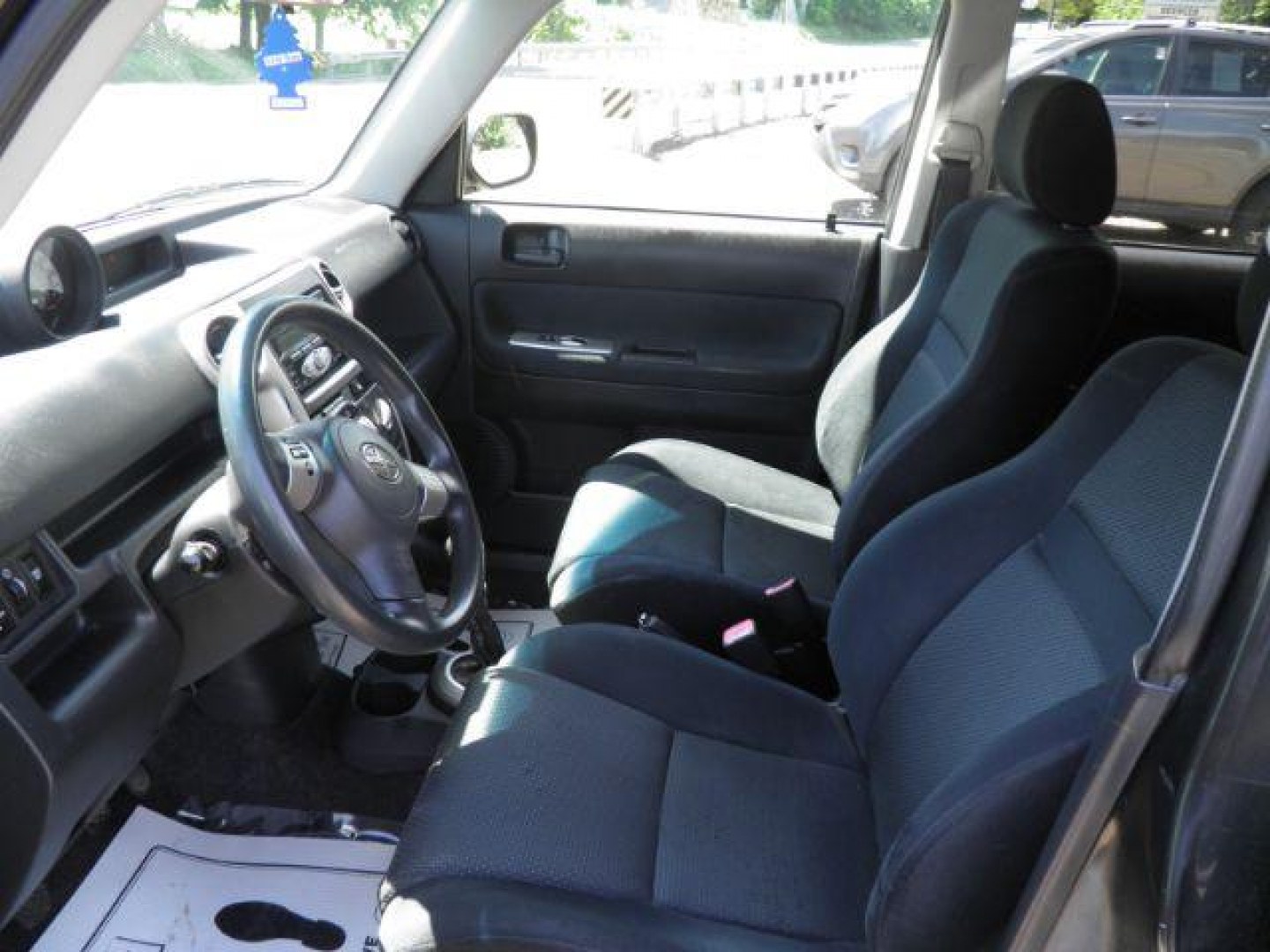 2006 GRAY Scion xB Wagon (JTLKT334964) with an 1.5l L4 engine, 5SP transmission, located at 19521 New George's Creek Rd SW, Barton, MD, 21521, (301) 463-2404, 39.524323, -79.017906- Photo#1