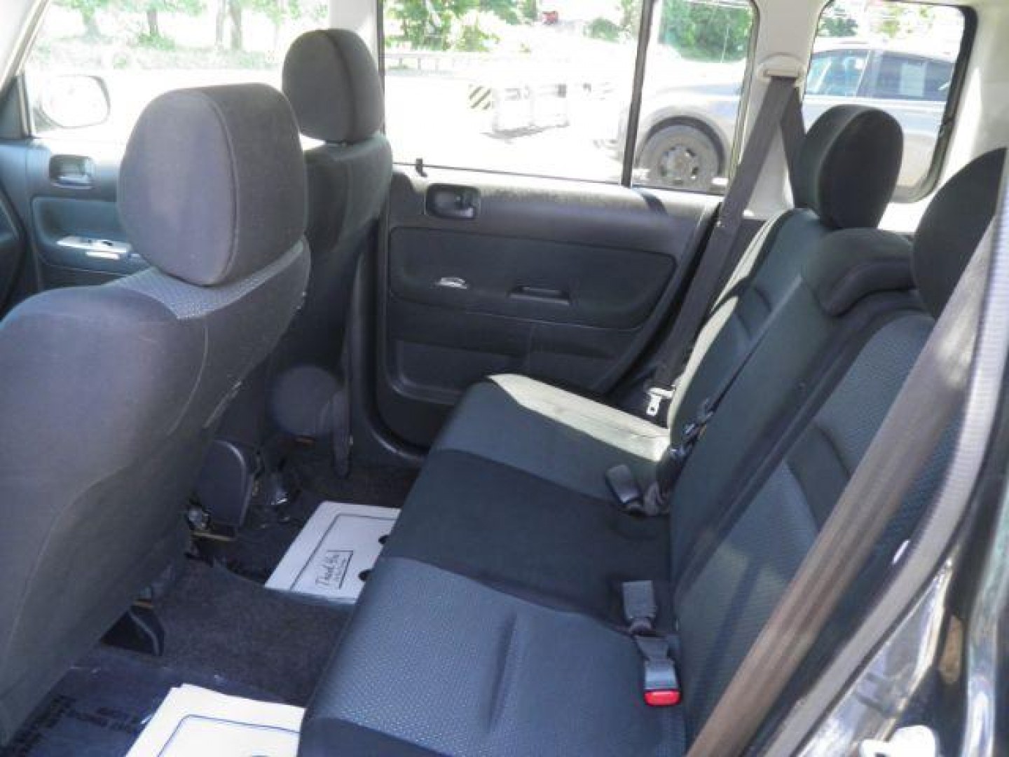 2006 GRAY Scion xB Wagon (JTLKT334964) with an 1.5l L4 engine, 5SP transmission, located at 19521 New George's Creek Rd SW, Barton, MD, 21521, (301) 463-2404, 39.524323, -79.017906- Photo#3