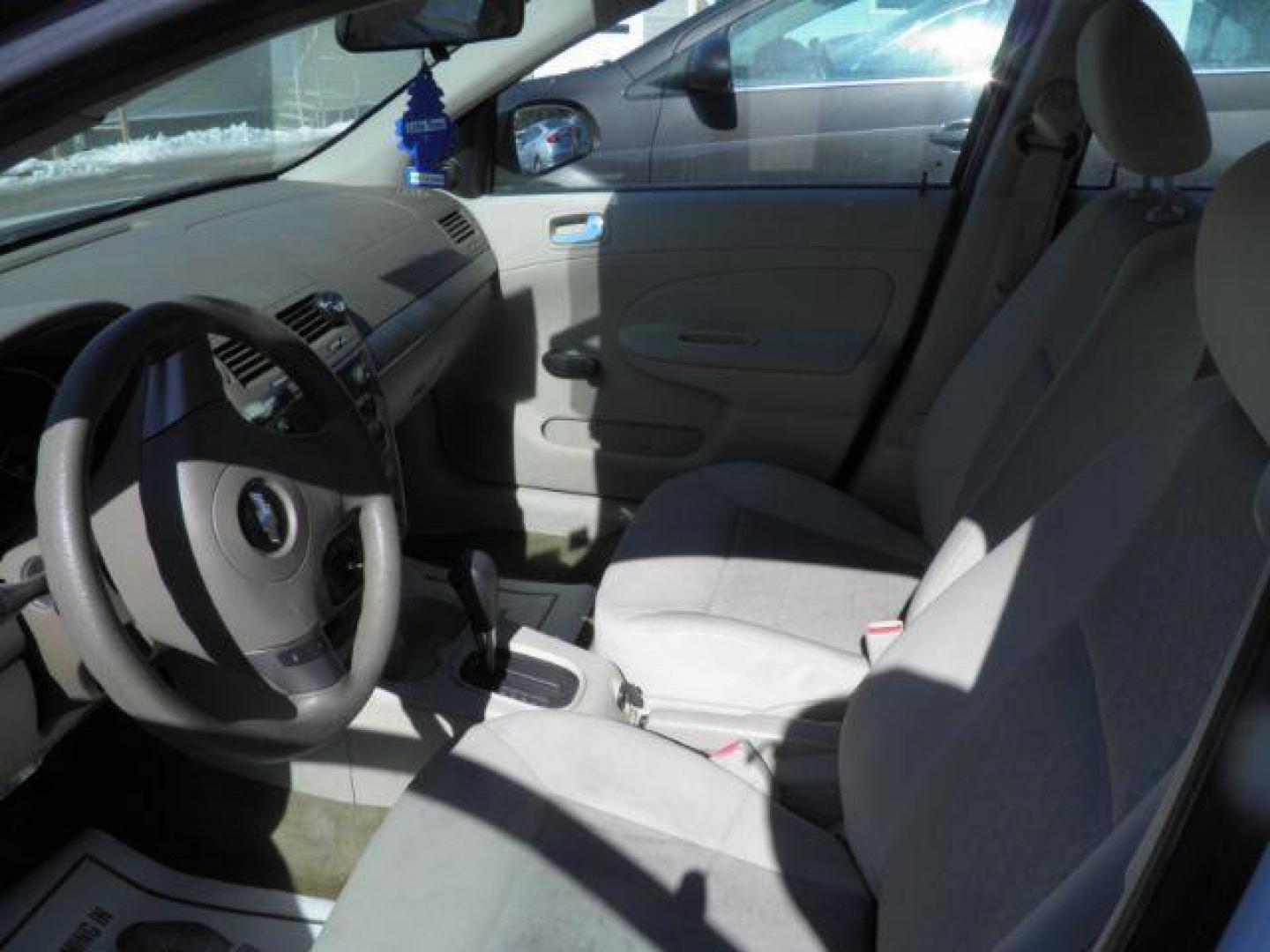 2007 WHITE Chevrolet Cobalt LS (1G1AK58F577) with an 2.2L L4 engine, AT transmission, located at 19521 New George's Creek Rd SW, Barton, MD, 21521, (301) 463-2404, 39.524323, -79.017906 - Photo#1