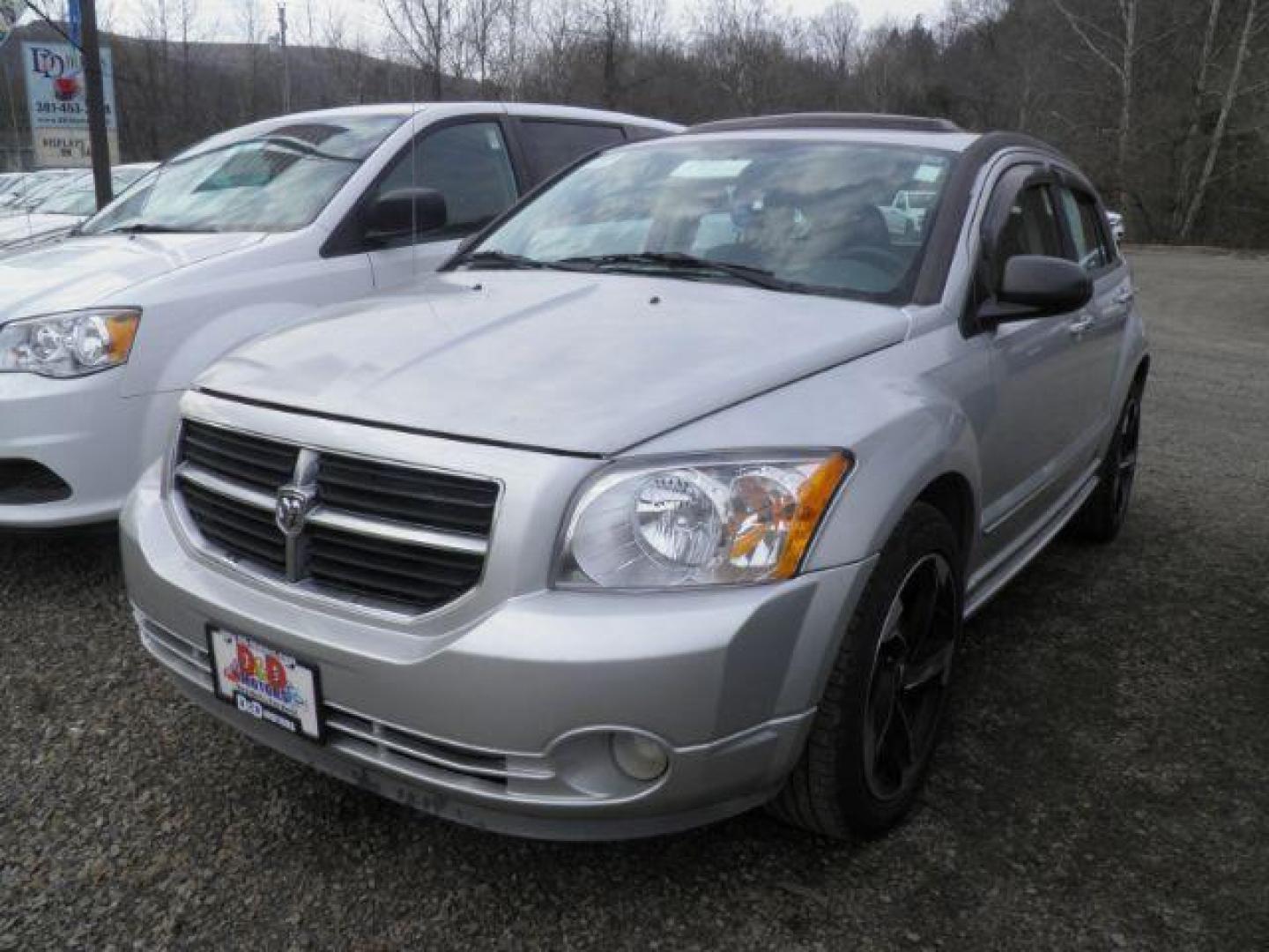 2007 SILVER Dodge Caliber R/T AWD (1B3HE78KX7D) with an 2.4l L4 engine, CVT transmission, located at 19521 New George's Creek Rd SW, Barton, MD, 21521, (301) 463-2404, 39.524323, -79.017906 - Photo#0
