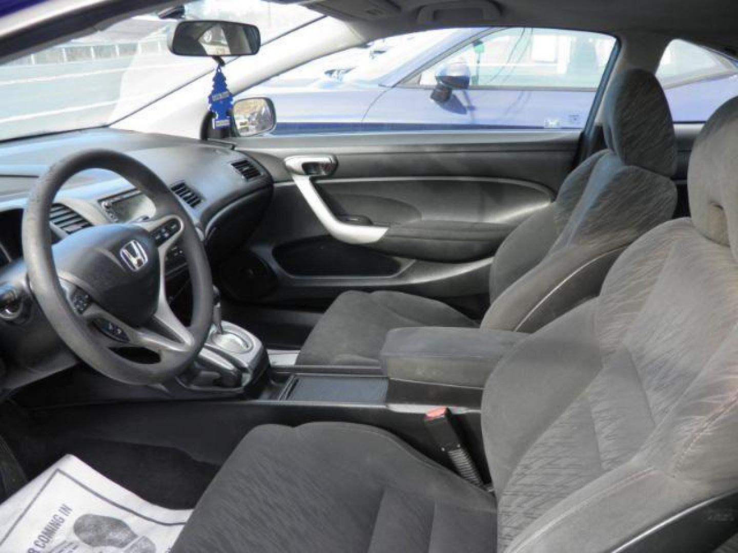 2007 Blue Honda Civic EX Coupe AT (2HGFG12827H) with an 1.8L I4 engine, AT transmission, located at 15520 McMullen Hwy SW, Belair, MD, 21502, (301) 729-3700, 39.581375, -78.846451 - Photo#1