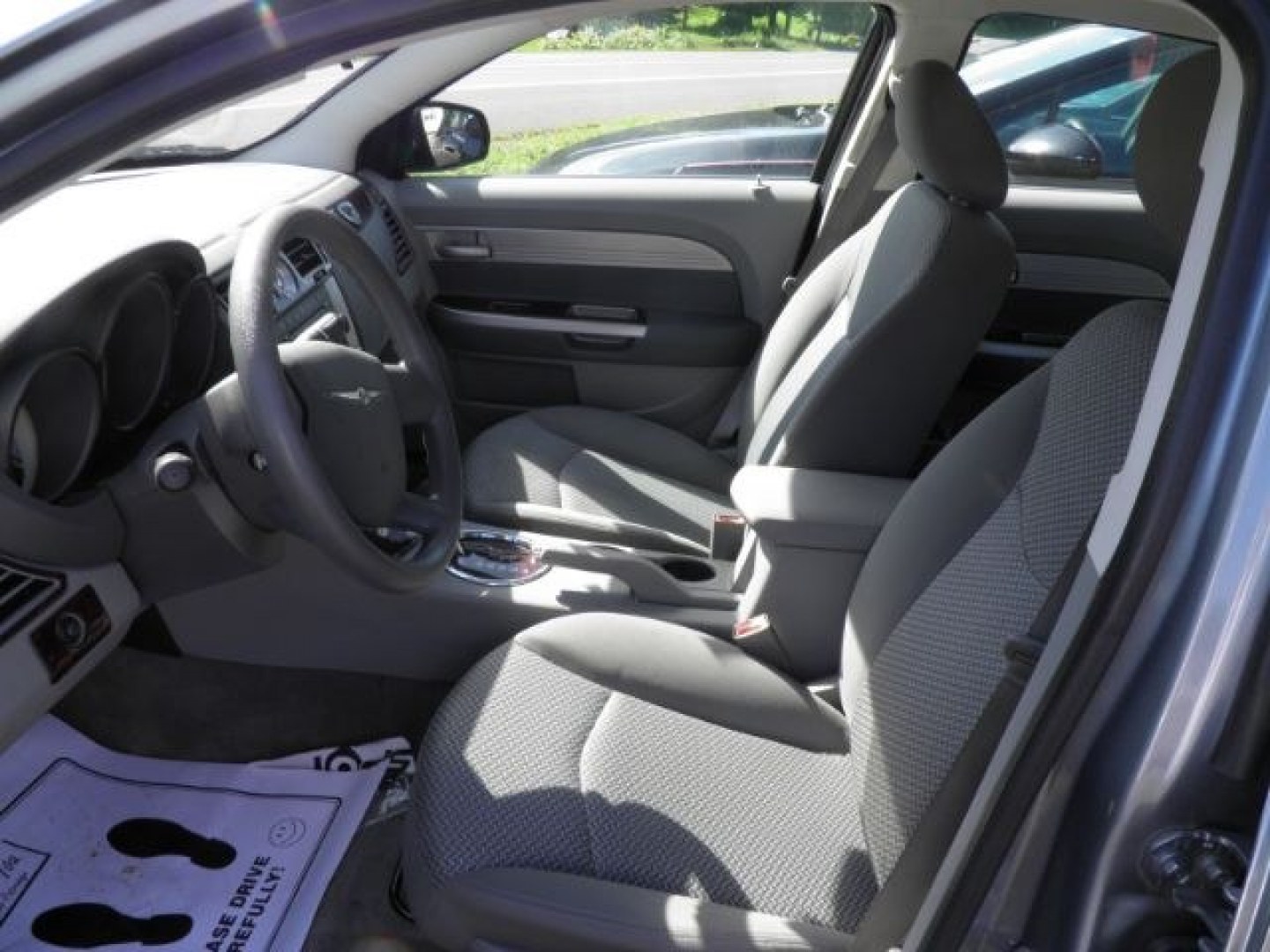 2008 GRAY Chrysler Sebring LX (1C3LC46K48N) with an 2.4L L4 engine, AT transmission, located at 19521 New George's Creek Rd SW, Barton, MD, 21521, (301) 463-2404, 39.524323, -79.017906- Photo#1