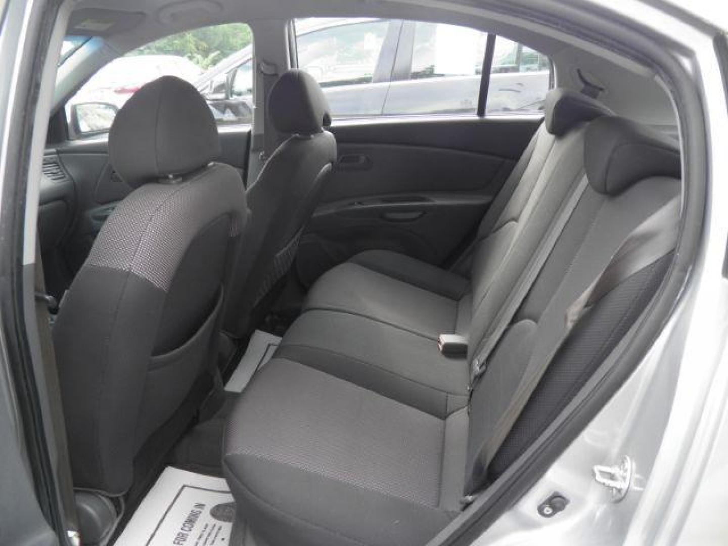 2008 Silver Kia Rio5 LX (KNADE163486) with an 1.6L I4 engine, AT transmission, located at 15520 McMullen Hwy SW, Belair, MD, 21502, (301) 729-3700, 39.581375, -78.846451 - Photo#3