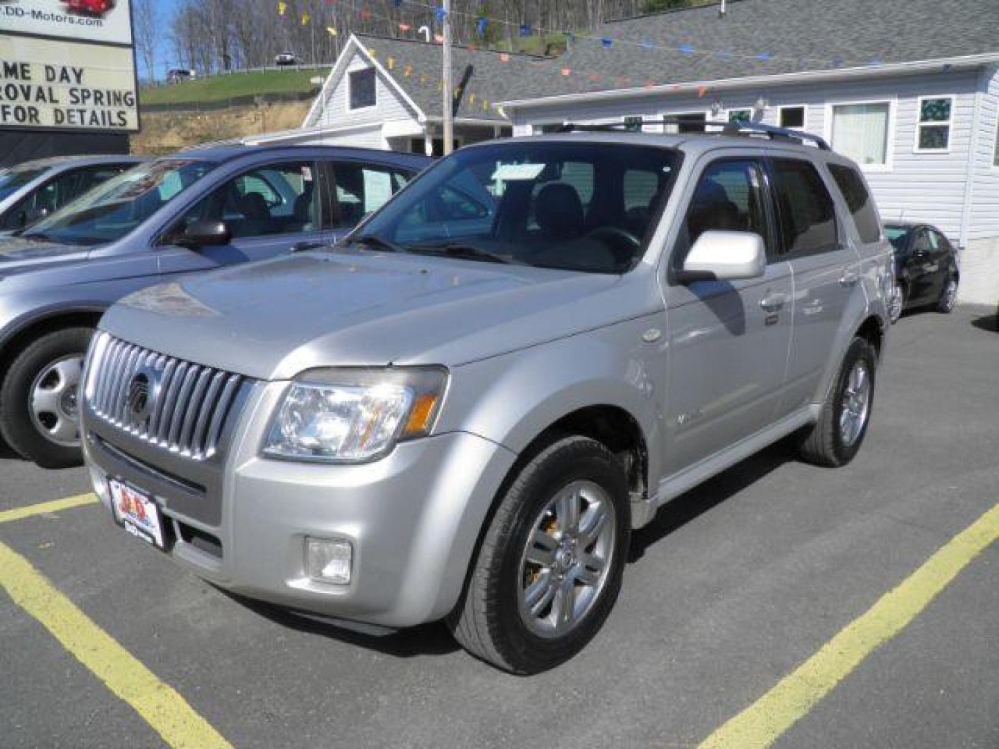 2008 SILVER Mercury Mariner Premier 4WD (4M2CU97148K) with an 3.0 V6 engine, AT transmission, located at 15520 McMullen Hwy SW, Belair, MD, 21502, (301) 729-3700, 39.581375, -78.846451 - Photo#0