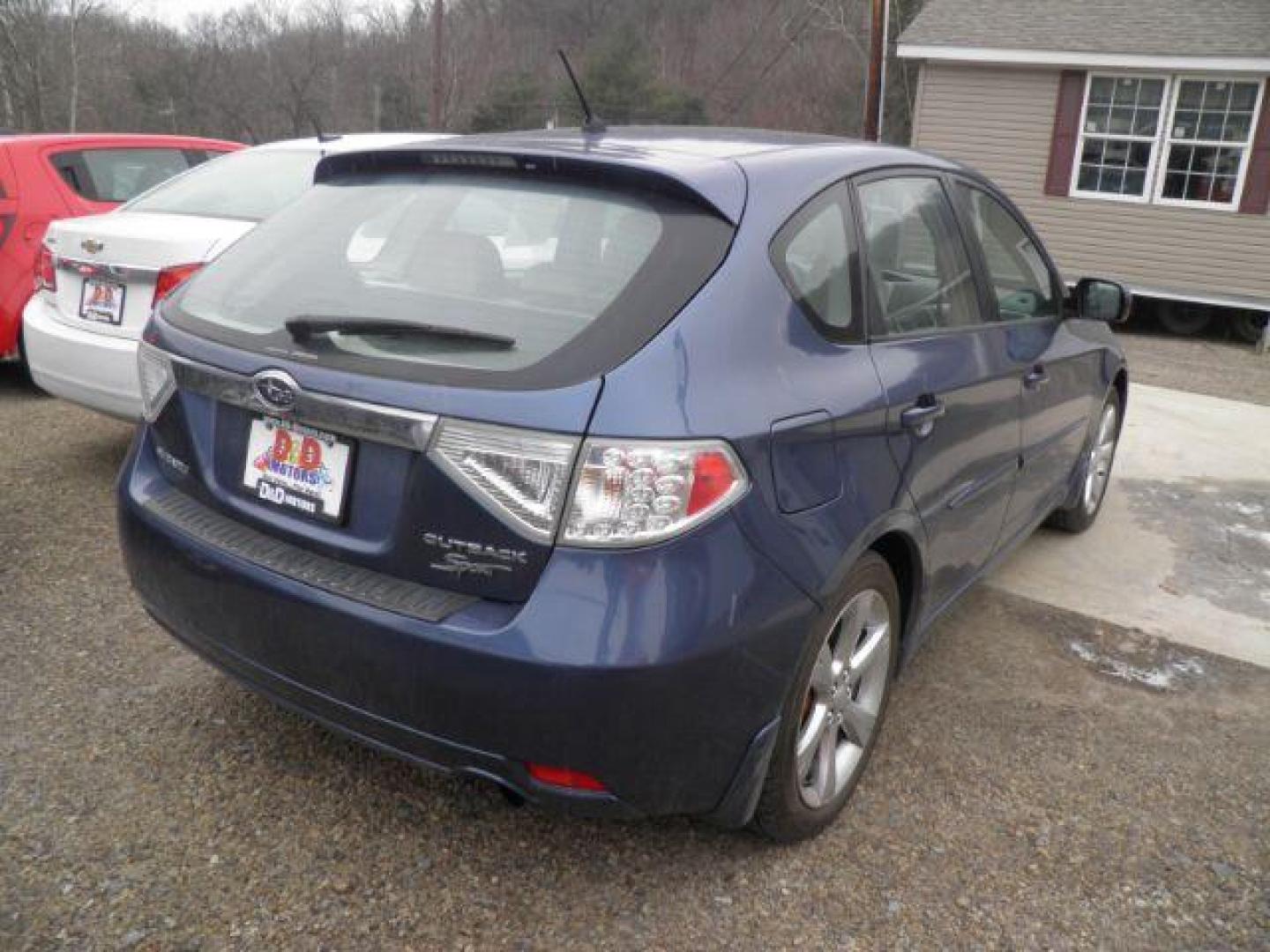 2008 BLUE SUBARU OUTBACK 5DR (JF1GH63678H) with an 2.5 L4 engine, AT transmission, located at 19521 New George's Creek Rd SW, Barton, MD, 21521, (301) 463-2404, 39.524323, -79.017906 - Photo#4
