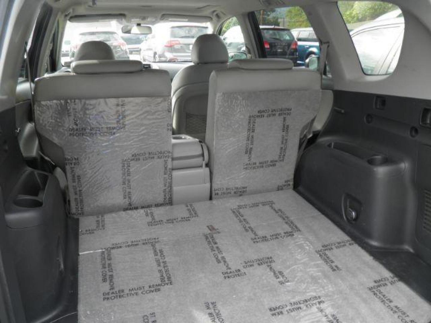2008 Black Toyota RAV4 Limited I4 4WD (JTMBD31V286) with an 2.4L I4 engine, AT transmission, located at 15520 McMullen Hwy SW, Belair, MD, 21502, (301) 729-3700, 39.581375, -78.846451 - Photo#4