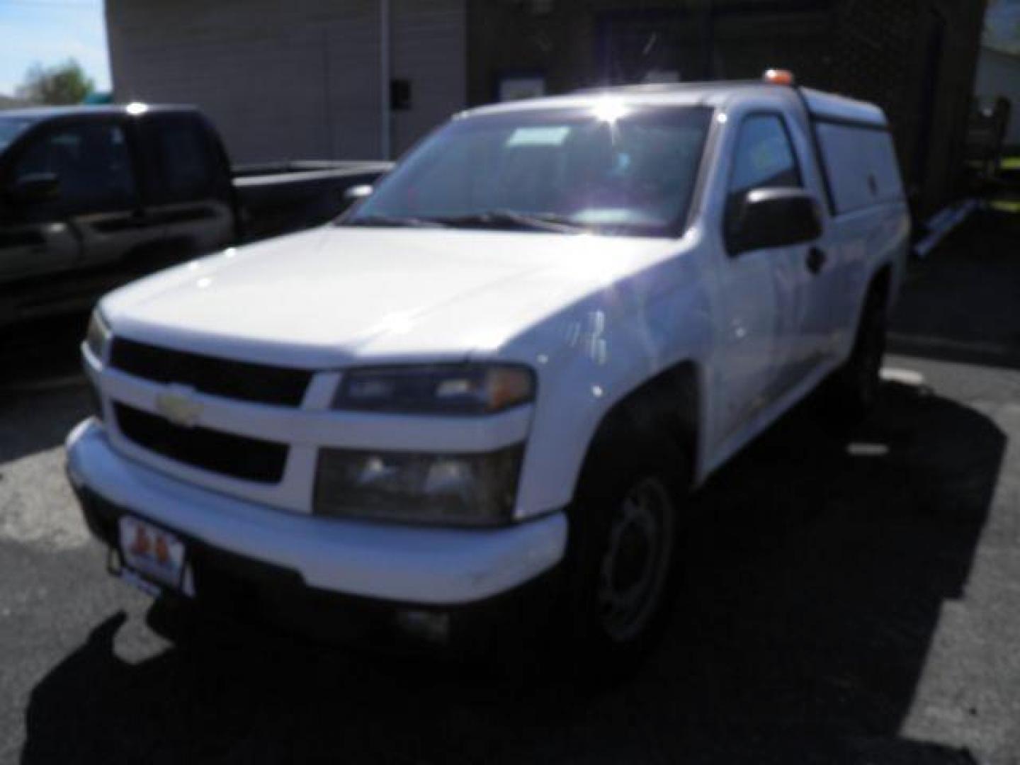 2009 WHITE Chevrolet Colorado Work Truck 2WD (1GCCS149798) with an 2.9L L4 engine, located at 15520 McMullen Hwy SW, Belair, MD, 21502, (301) 729-3700, 39.581375, -78.846451 - Photo#0