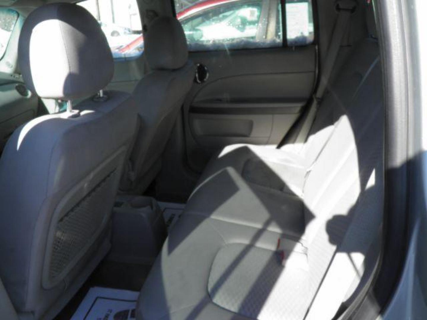 2009 GRAY Chevrolet HHR LS (3GNCA13B09S) with an 2.2L L4 engine, AT transmission, located at 15520 McMullen Hwy SW, Belair, MD, 21502, (301) 729-3700, 39.581375, -78.846451 - Photo#3