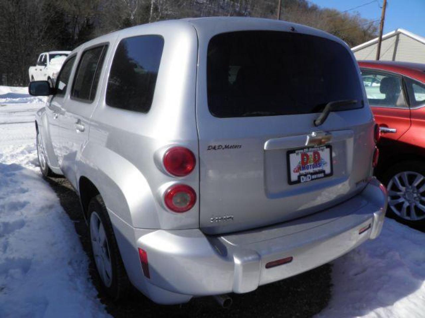 2009 GRAY Chevrolet HHR LS (3GNCA13B09S) with an 2.2L L4 engine, AT transmission, located at 15520 McMullen Hwy SW, Belair, MD, 21502, (301) 729-3700, 39.581375, -78.846451 - Photo#5