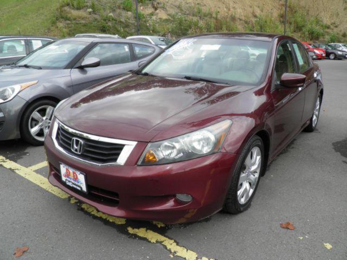 2009 Maroon Honda Accord EX-L (1HGCP36809A) with an 3.5L V6 engine, AT transmission, located at 15520 McMullen Hwy SW, Belair, MD, 21502, (301) 729-3700, 39.581375, -78.846451 - Photo#0