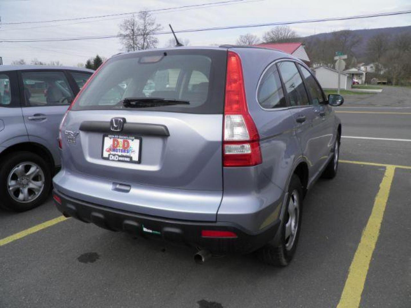 2009 BLUE Honda CR-V LX 4WD 5-Speed AT (5J6RE483X9L) with an 2.4L L4 engine, AT transmission, located at 15520 McMullen Hwy SW, Belair, MD, 21502, (301) 729-3700, 39.581375, -78.846451 - Photo#5
