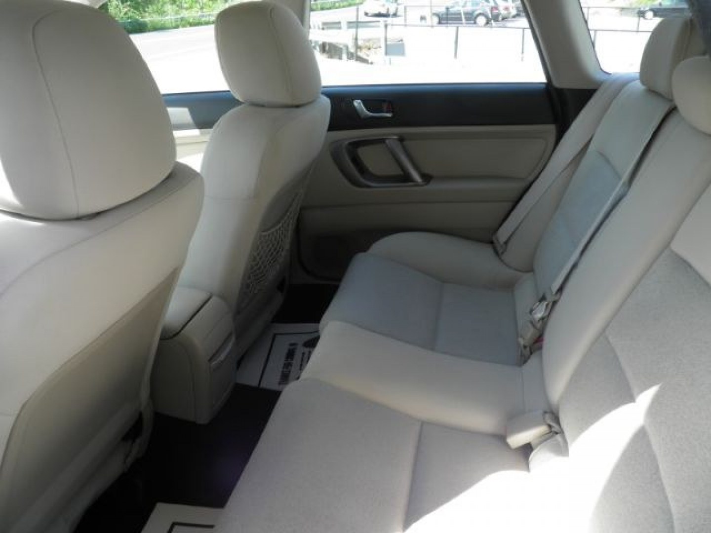 2009 BROWN Subaru Outback 2.5i (4S4BP61C897) with an 2.5 L4 engine, CVT transmission, located at 15520 McMullen Hwy SW, Belair, MD, 21502, (301) 729-3700, 39.581375, -78.846451- Photo#3