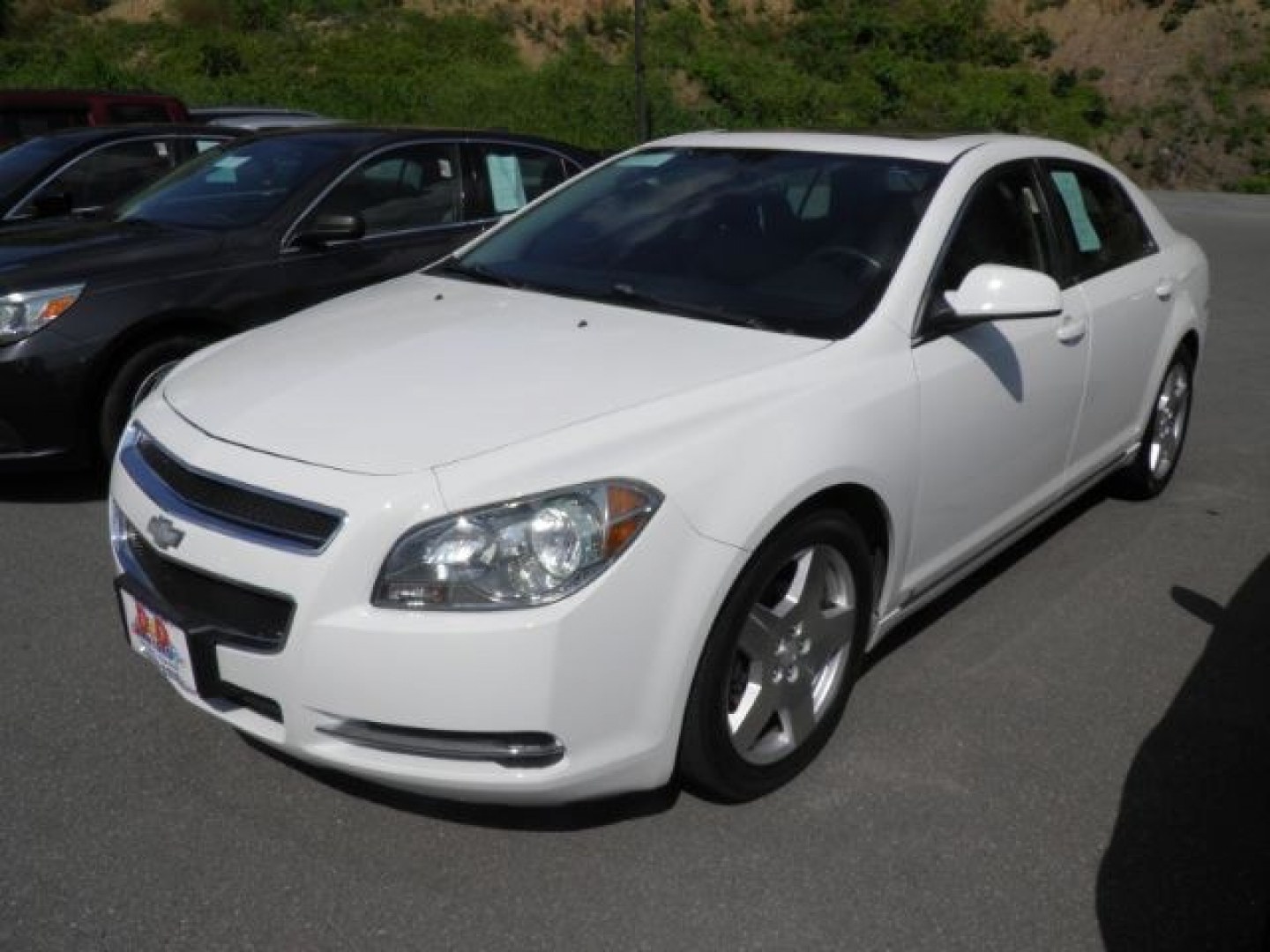2010 WHITE Chevrolet Malibu LT (1G1ZD5E78A4) with an 2.4L L4 engine, AT transmission, located at 15520 McMullen Hwy SW, Belair, MD, 21502, (301) 729-3700, 39.581375, -78.846451- Photo#0