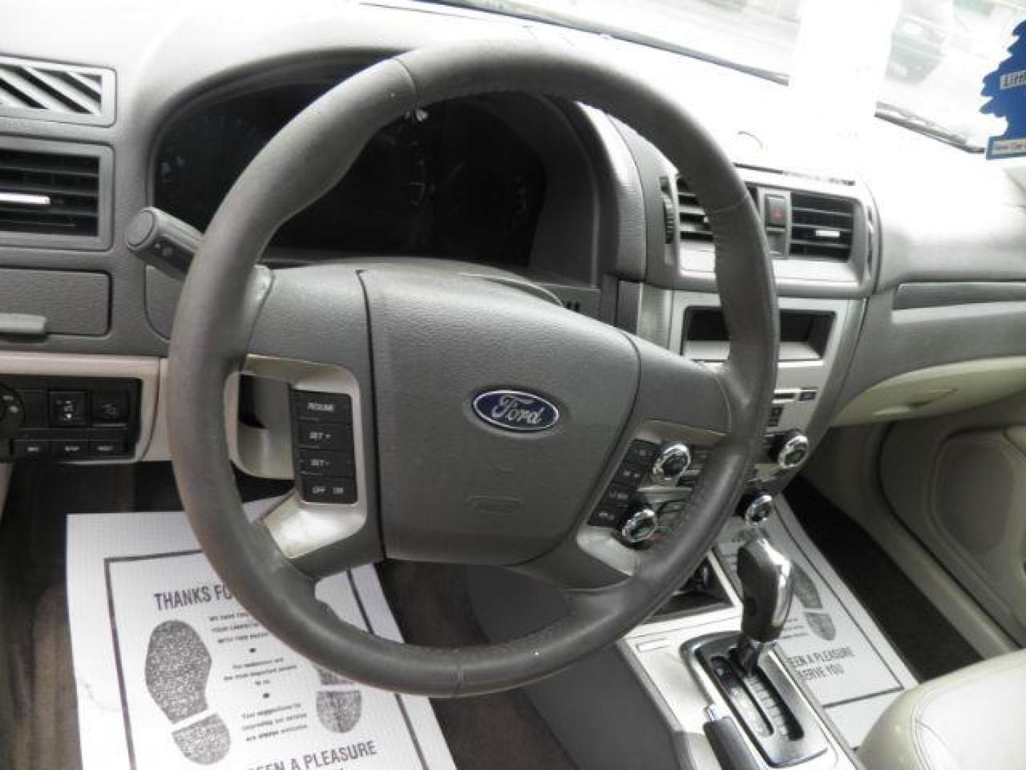 2010 GOLD Ford Fusion SEL (3FAHP0JA2AR) with an 2.5 L4 engine, AT transmission, located at 19521 New George's Creek Rd SW, Barton, MD, 21521, (301) 463-2404, 39.524323, -79.017906 - Photo#2