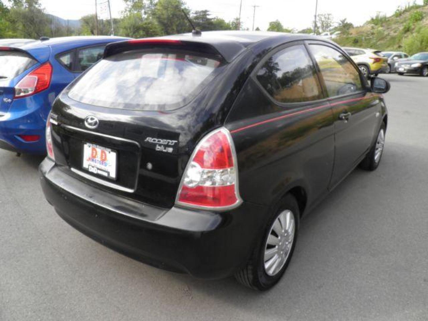 2010 Black Hyundai Accent GS (KMHCM3AC0AU) with an 1.6L I4 engine, MAN transmission, located at 15520 McMullen Hwy SW, Belair, MD, 21502, (301) 729-3700, 39.581375, -78.846451 - Photo#5