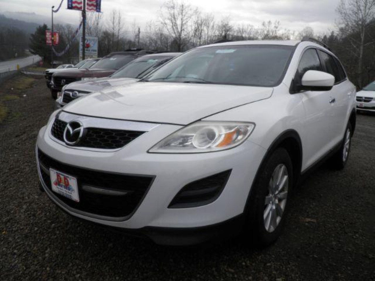 2010 WHITE Mazda CX-9 Touring (JM3TB3MV2A0) with an 3.7L V6 engine, AT transmission, located at 19521 New George's Creek Rd SW, Barton, MD, 21521, (301) 463-2404, 39.524323, -79.017906 - Photo#0