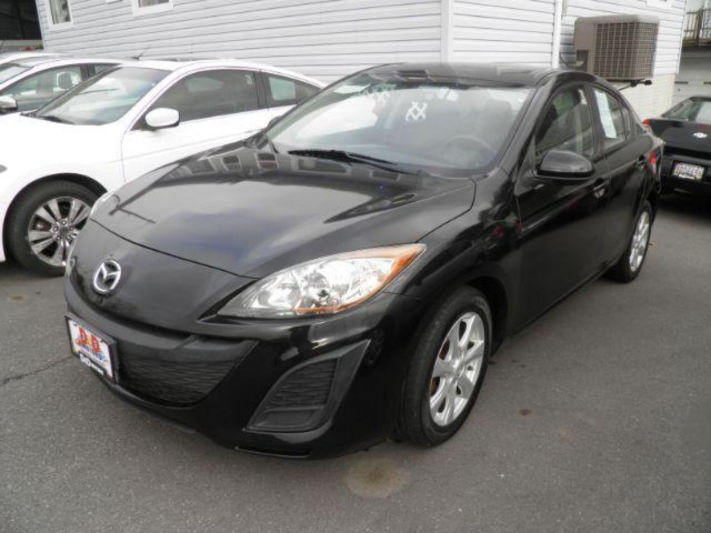 2010 Black Mazda Mazda3 i Touring (JM1BL1SG0A1) with an 2.4L L4 engine, AT transmission, located at 15520 McMullen Hwy SW, Belair, MD, 21502, (301) 729-3700, 39.581375, -78.846451 - Photo#0