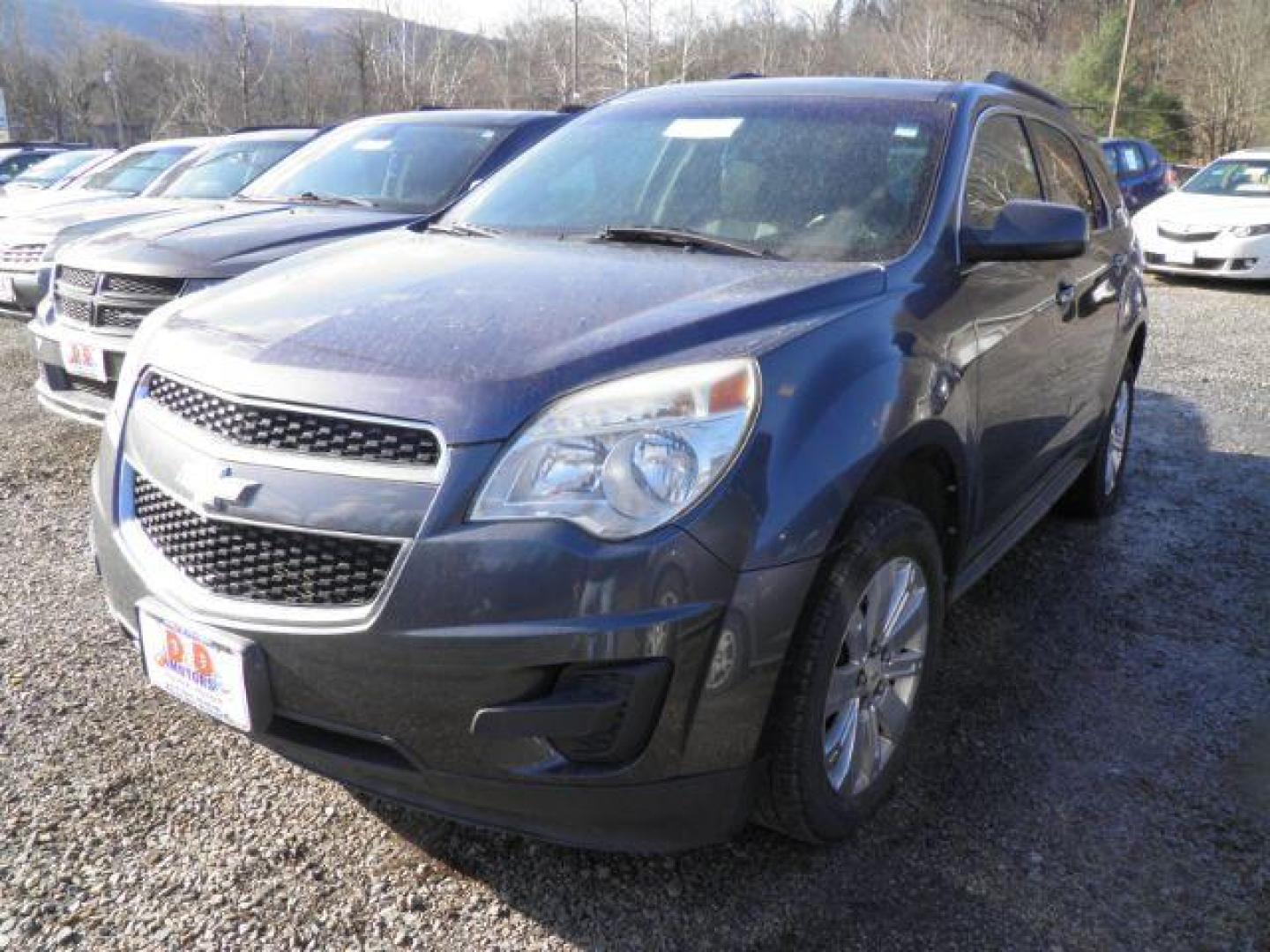 2011 GRAY Chevrolet Equinox 1LT 2WD (2CNFLDE50B6) with an 3.0 V6 engine, AT transmission, located at 19521 New George's Creek Rd SW, Barton, MD, 21521, (301) 463-2404, 39.524323, -79.017906 - Photo#0