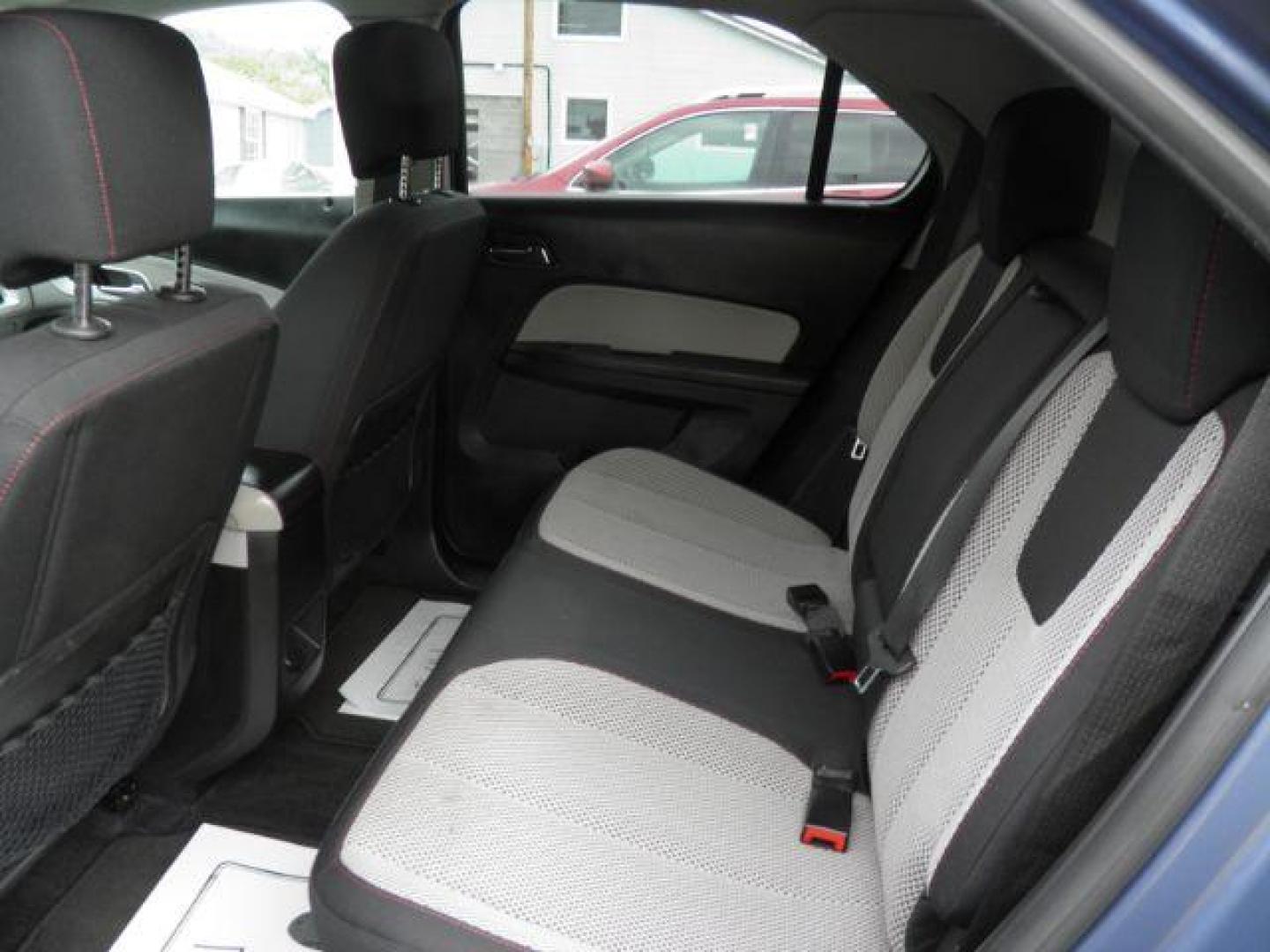 2011 BLUE Chevrolet Equinox 2LT (2CNFLNE55B6) with an 3.6L V6 engine, AT transmission, located at 19521 New George's Creek Rd SW, Barton, MD, 21521, (301) 463-2404, 39.524323, -79.017906 - Photo#3