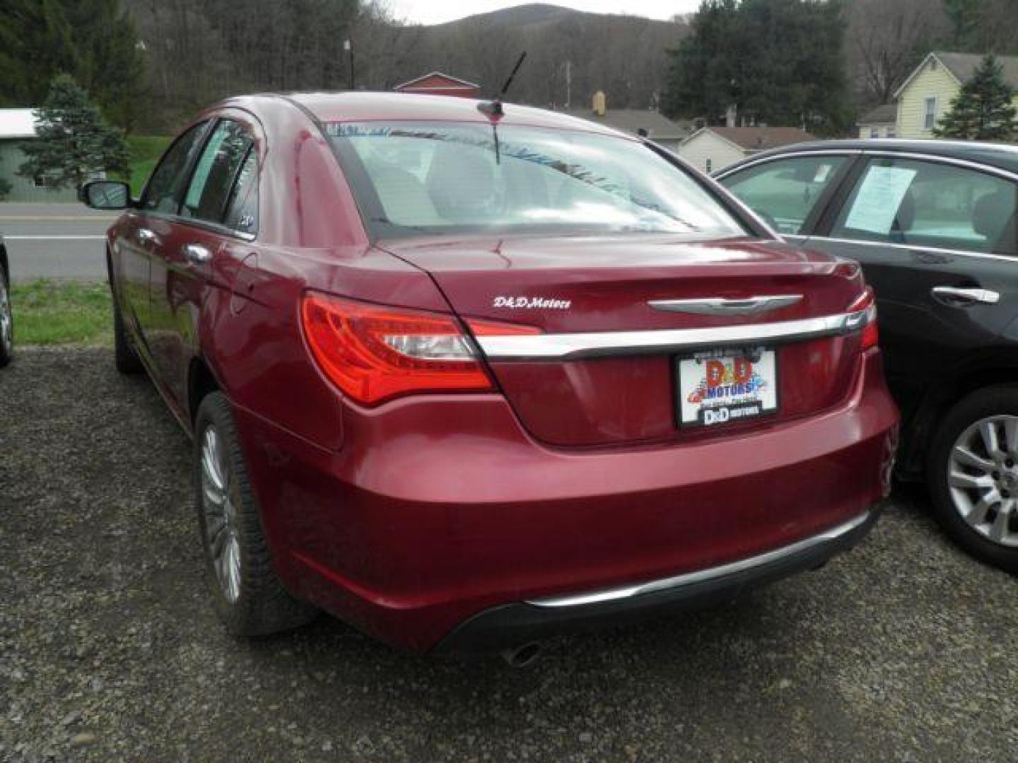 2011 RED Chrysler 200 Limited (1C3BC2FG4BN) with an 3.6L V6 engine, AT transmission, located at 19521 New George's Creek Rd SW, Barton, MD, 21521, (301) 463-2404, 39.524323, -79.017906 - Photo#4