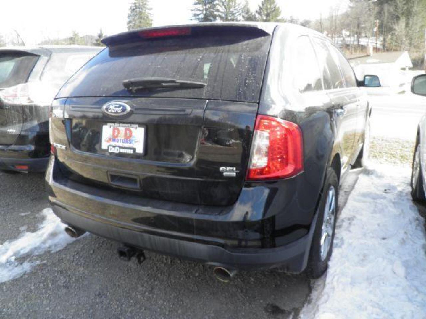 2011 BLACK Ford Edge SEL AWD (2FMDK4JC0BB) with an 3.5L V6 engine, AT transmission, located at 19521 New George's Creek Rd SW, Barton, MD, 21521, (301) 463-2404, 39.524323, -79.017906 - Photo#5