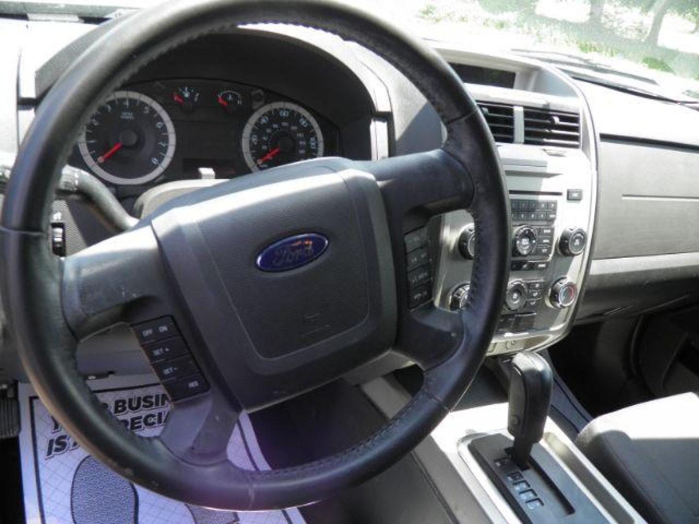 2011 GRAY Ford Escape XLT 4WD (1FMCU9DG0BK) with an 3.0 V6 engine, AT transmission, located at 19521 New George's Creek Rd SW, Barton, MD, 21521, (301) 463-2404, 39.524323, -79.017906 - Photo#2