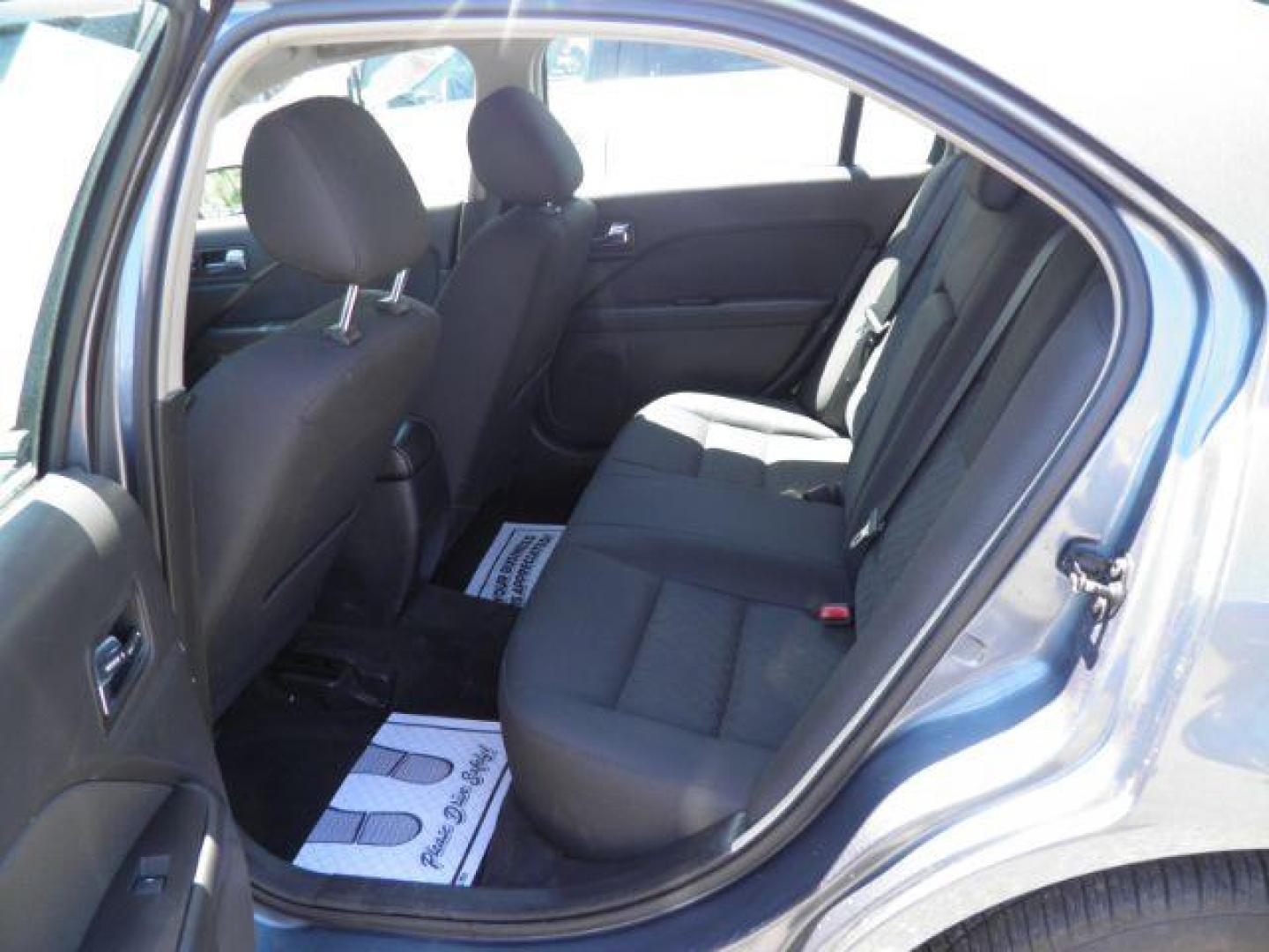 2011 BLUE Ford Fusion 4DR (3FAHP0HA8BR) with an 2.5 L4 engine, located at 19521 New George's Creek Rd SW, Barton, MD, 21521, (301) 463-2404, 39.524323, -79.017906 - Photo#3