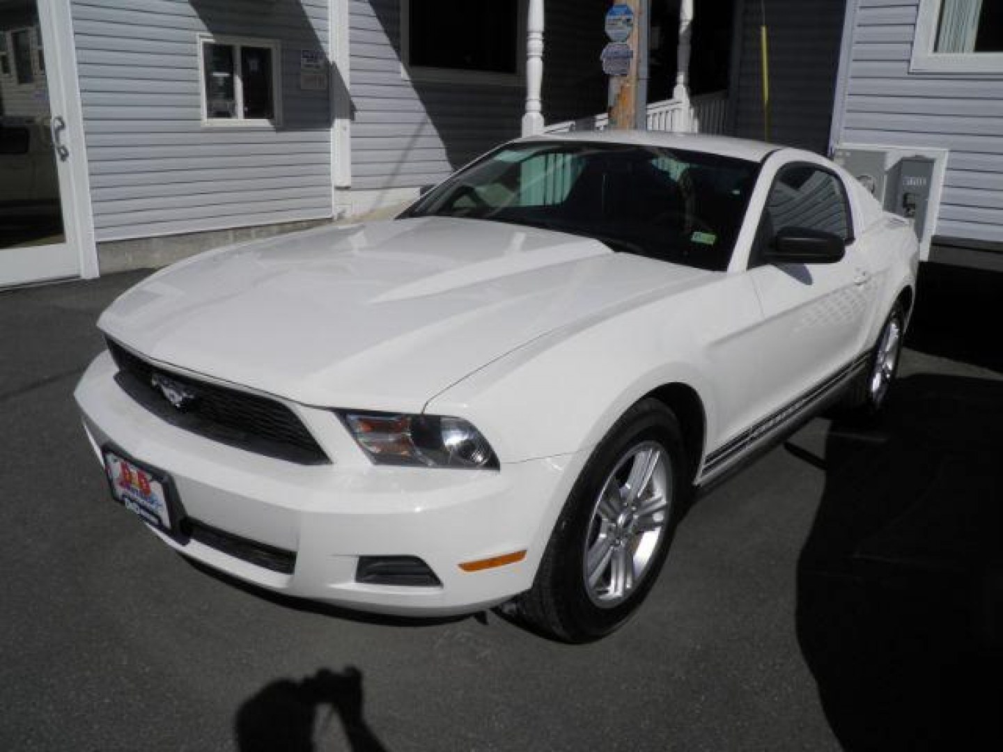 2011 WHITE Ford Mustang V6 (1ZVBP8AM5B5) with an 3.7L V6 engine, located at 15520 McMullen Hwy SW, Belair, MD, 21502, (301) 729-3700, 39.581375, -78.846451 - Photo#0