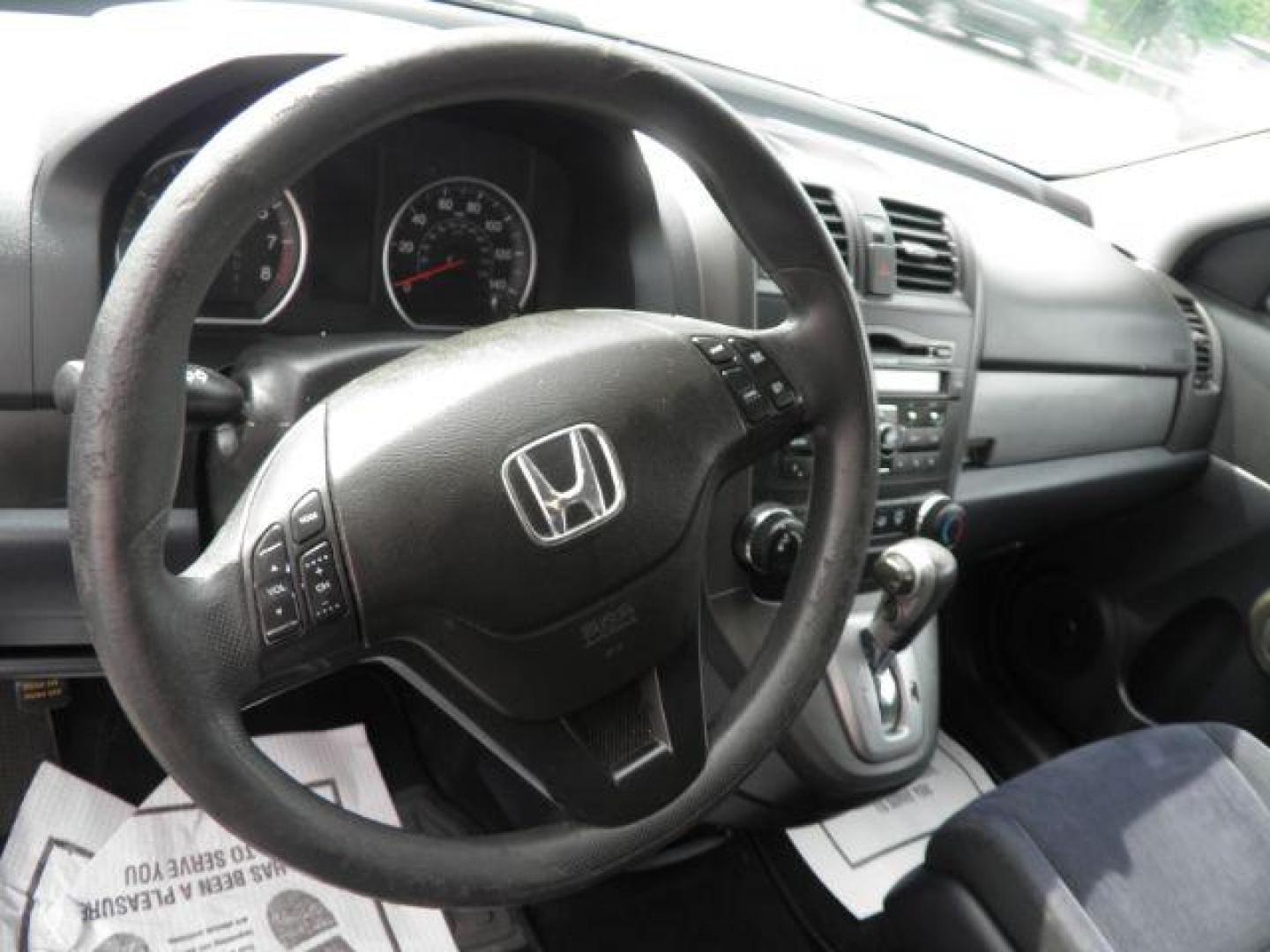 2011 Gray Honda CR-V SE (5J6RE4H41BL) with an 2.4L I4 engine, AT transmission, located at 15520 McMullen Hwy SW, Belair, MD, 21502, (301) 729-3700, 39.581375, -78.846451 - Photo#2