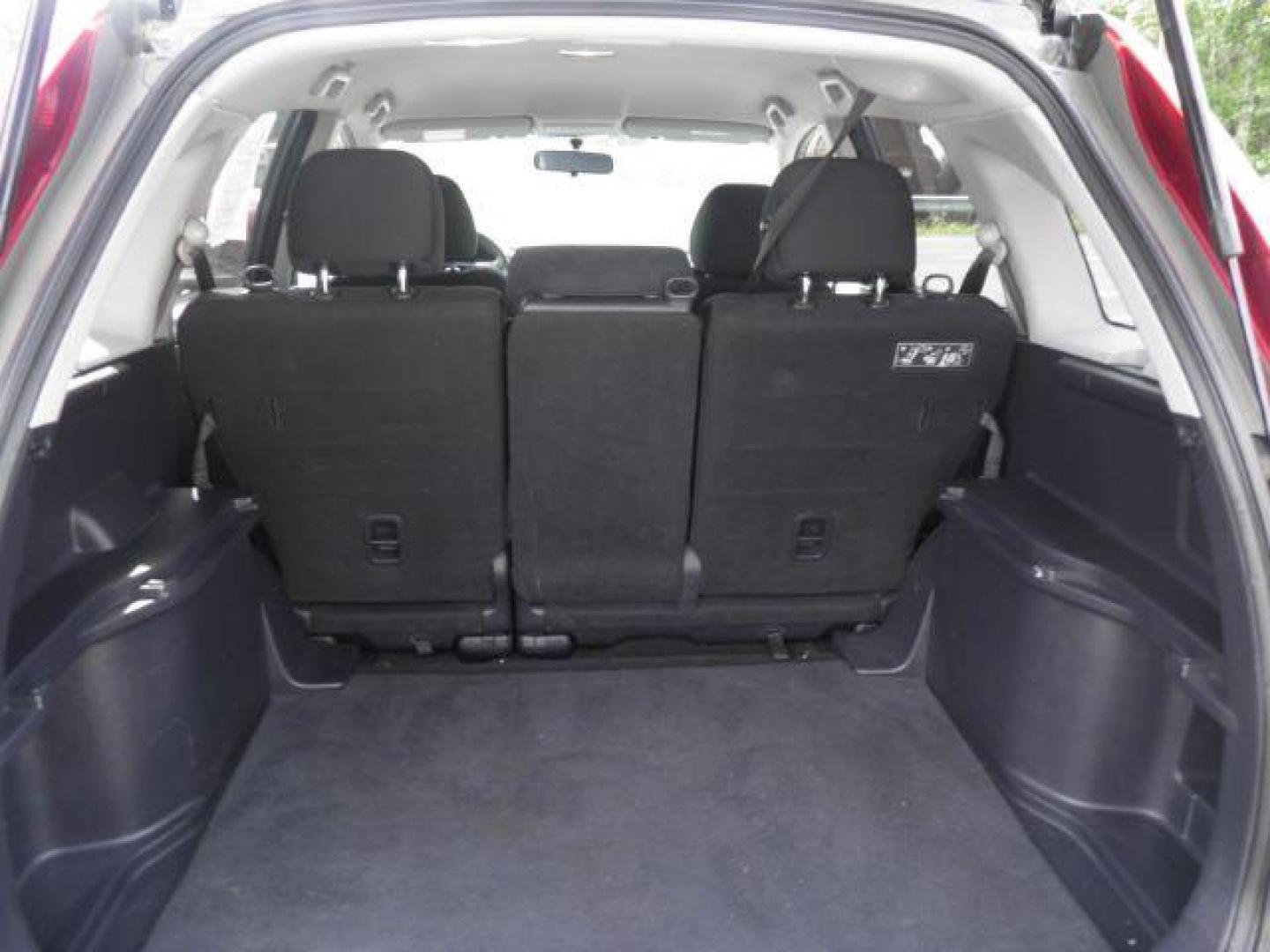 2011 Gray Honda CR-V SE (5J6RE4H41BL) with an 2.4L I4 engine, AT transmission, located at 15520 McMullen Hwy SW, Belair, MD, 21502, (301) 729-3700, 39.581375, -78.846451 - Photo#4