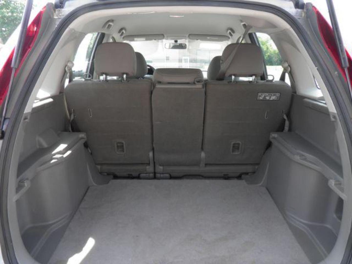 2011 Blue Honda CR-V LX (5J6RE4H30BL) with an 2.4L I4 engine, AT transmission, located at 15520 McMullen Hwy SW, Belair, MD, 21502, (301) 729-3700, 39.581375, -78.846451 - Photo#4