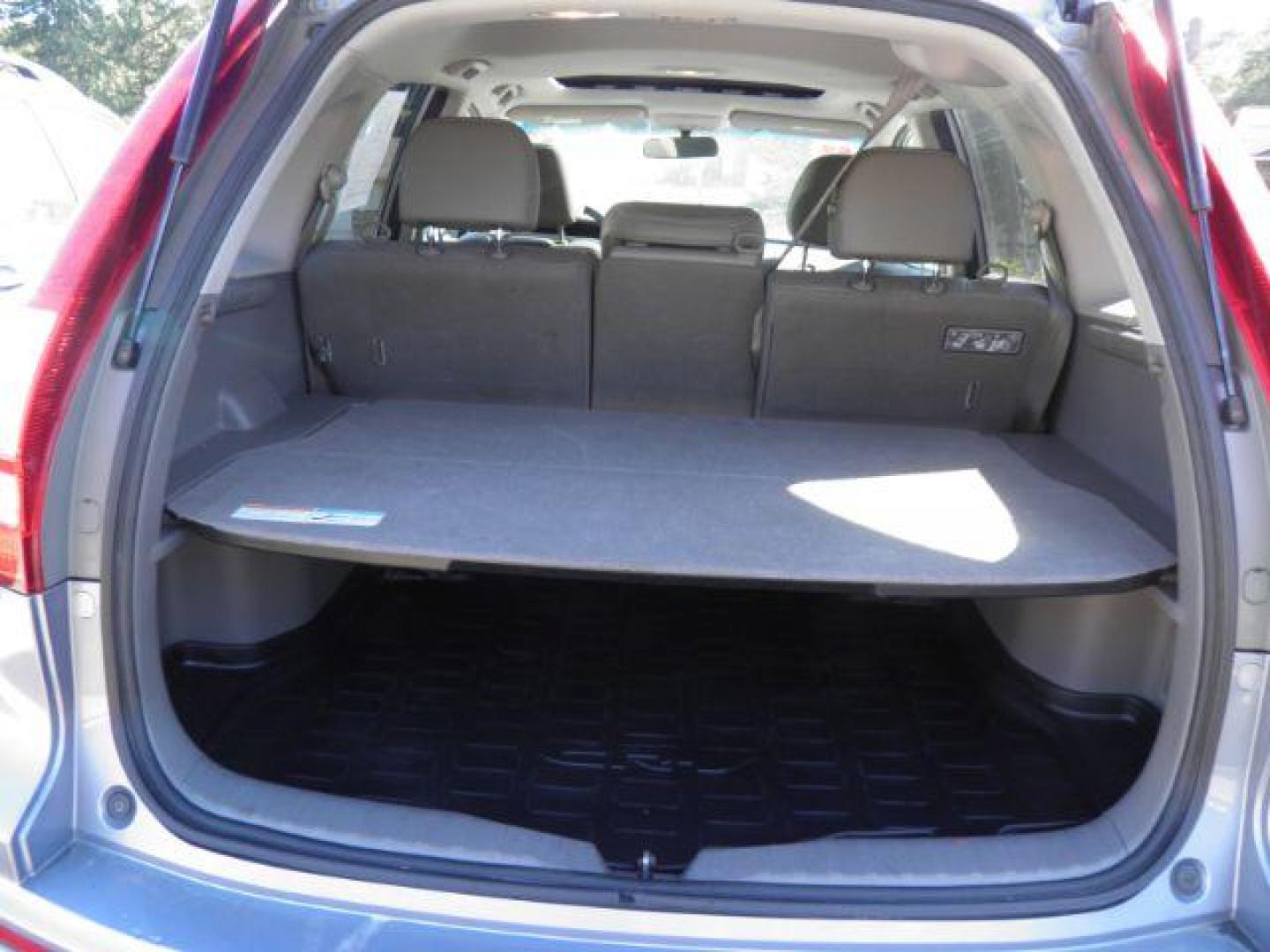 2011 BLUE Honda CR-V EX-L (5J6RE4H70BL) with an 2.4l I4 engine, AT transmission, located at 19521 New George's Creek Rd SW, Barton, MD, 21521, (301) 463-2404, 39.524323, -79.017906 - Photo#4