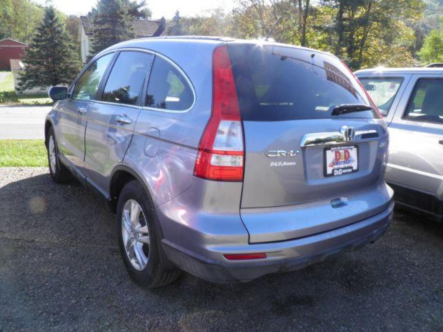 2011 BLUE Honda CR-V EX-L (5J6RE4H70BL) with an 2.4l I4 engine, AT transmission, located at 19521 New George's Creek Rd SW, Barton, MD, 21521, (301) 463-2404, 39.524323, -79.017906 - Photo#5