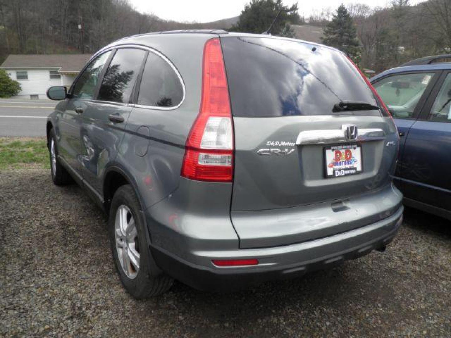 2011 GREEN Honda CR-V EX (5J6RE4H51BL) with an 2.4L L4 engine, AT transmission, located at 15520 McMullen Hwy SW, Belair, MD, 21502, (301) 729-3700, 39.581375, -78.846451 - Photo#5