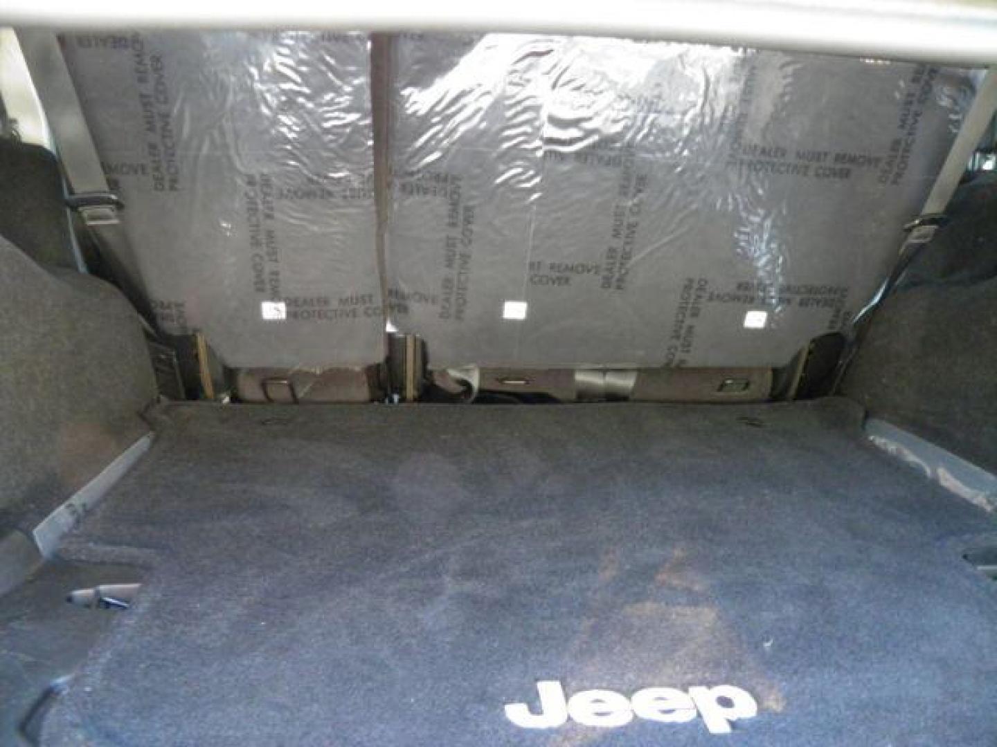 2011 Silver Jeep Wrangler Unlimited Sport (1J4BA3H13BL) with an 3.8L V6 engine, AT transmission, located at 15520 McMullen Hwy SW, Belair, MD, 21502, (301) 729-3700, 39.581375, -78.846451 - Photo#4
