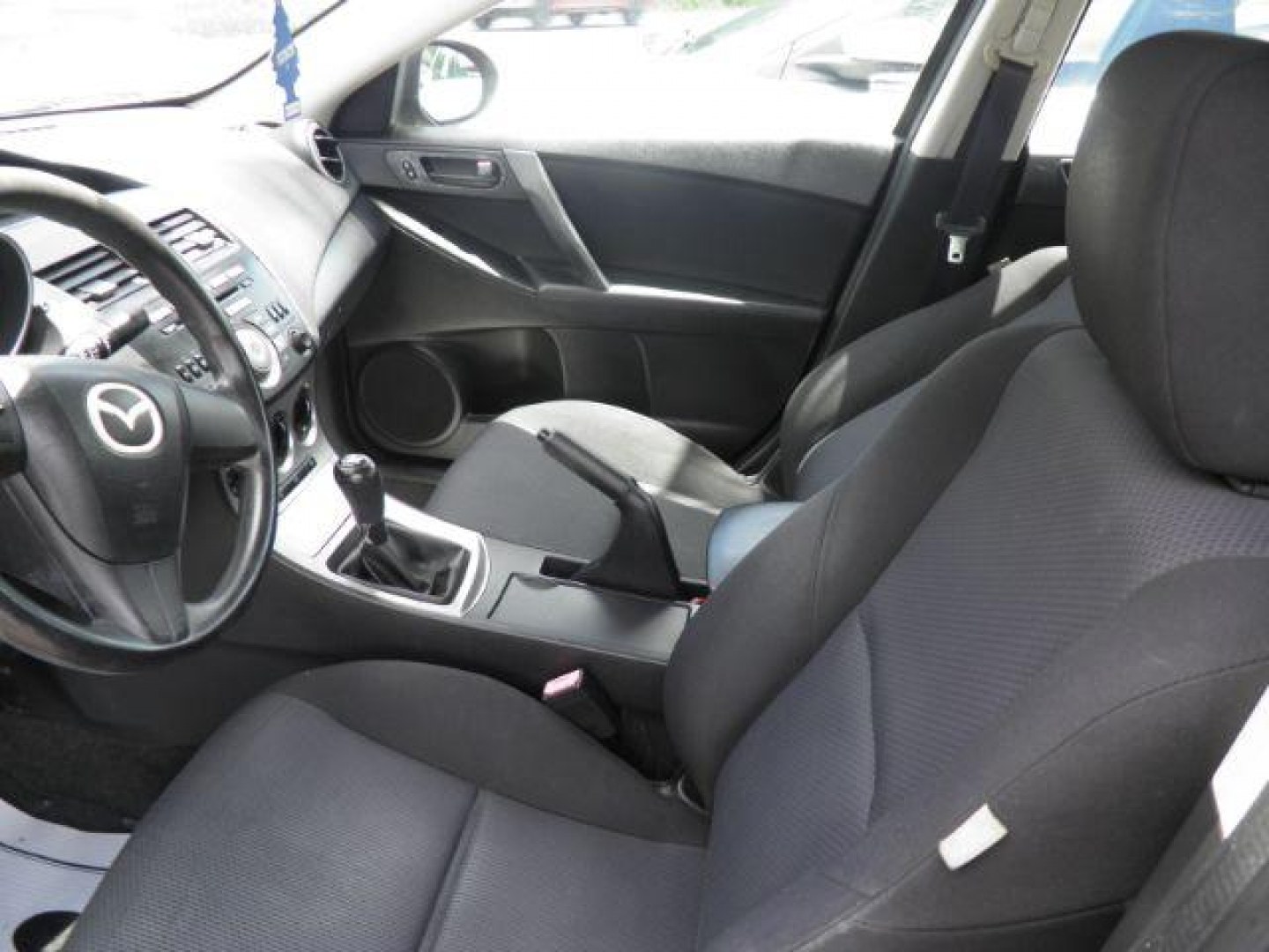 2011 BLACK Mazda MAZDA3 i Sport 4-Door (JM1BL1UF6B1) with an 2.0L L4 engine, 5SP transmission, located at 19521 New George's Creek Rd SW, Barton, MD, 21521, (301) 463-2404, 39.524323, -79.017906- Photo#1