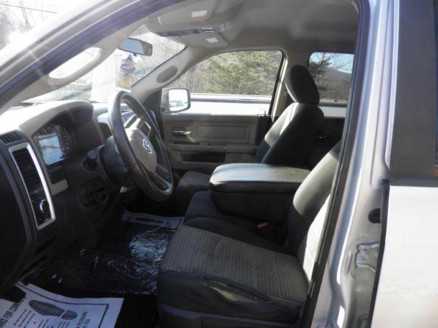 2011 SILVER RAM 1500 SLT Quad Cab 4WD (1D7RV1GP2BS) with an 4.7 V8 engine, AT transmission, located at 15520 McMullen Hwy SW, Belair, MD, 21502, (301) 729-3700, 39.581375, -78.846451 - Photo#1