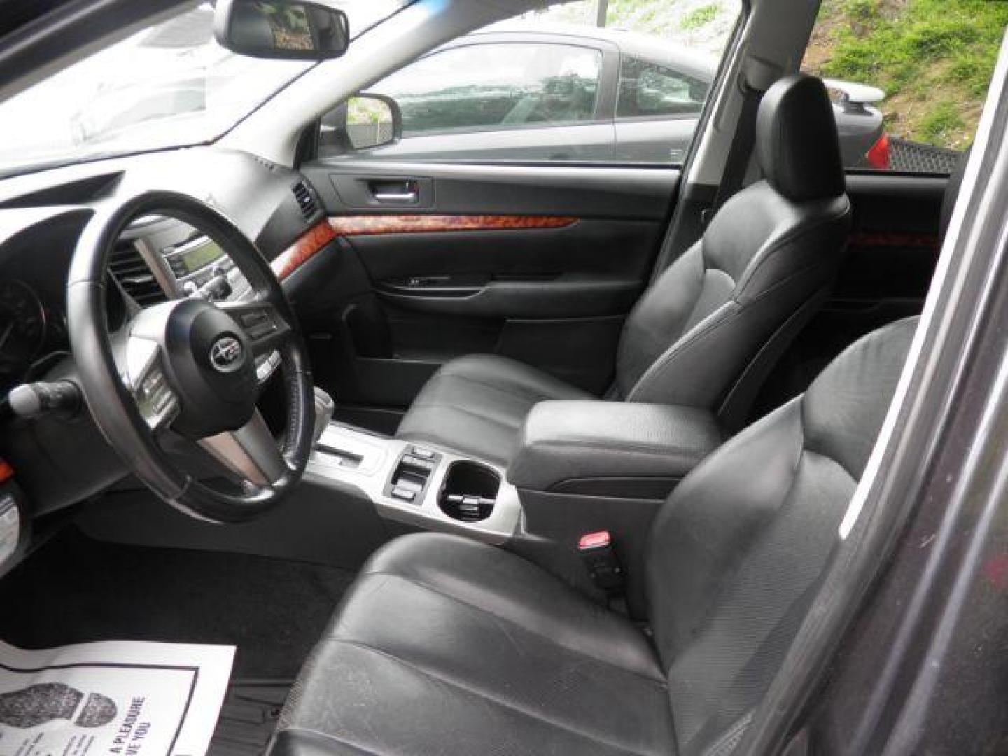2011 GRAY Subaru Outback 2.5i Limited (4S4BRBKCXB3) with an 2.5L H4 DOHC 16V engine, AT transmission, located at 15520 McMullen Hwy SW, Belair, MD, 21502, (301) 729-3700, 39.581375, -78.846451 - Photo#1