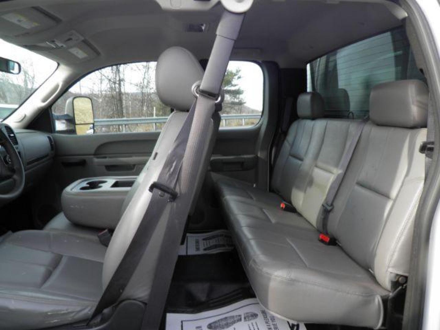 2012 White Chevrolet Silverado 1500 Work Truck (1GCRKPEA8CZ) with an 4.8L V8 engine, AT transmission, located at 15520 McMullen Hwy SW, Belair, MD, 21502, (301) 729-3700, 39.581375, -78.846451 - Photo#2