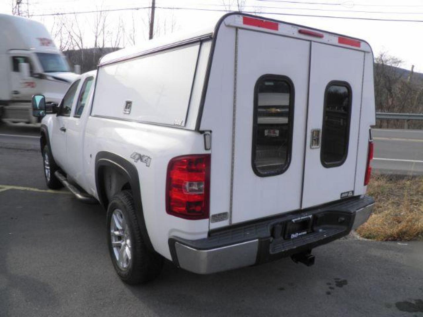 2012 White Chevrolet Silverado 1500 Work Truck (1GCRKPEA8CZ) with an 4.8L V8 engine, AT transmission, located at 15520 McMullen Hwy SW, Belair, MD, 21502, (301) 729-3700, 39.581375, -78.846451 - Photo#3