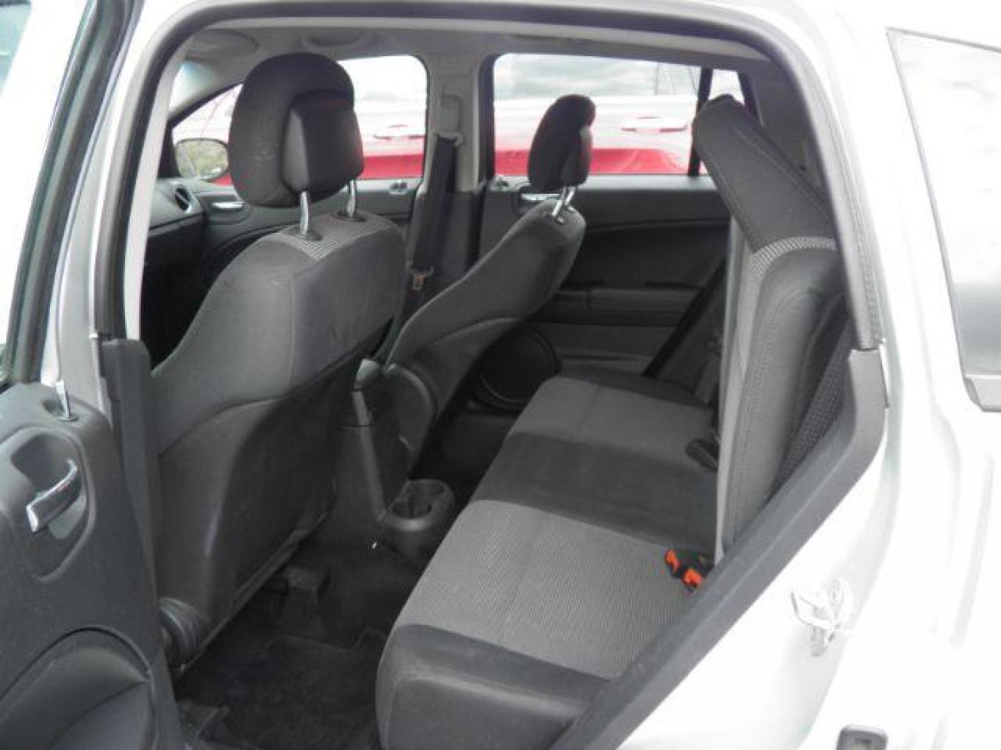 2012 Silver Dodge Caliber SXT (1C3CDWDA8CD) with an 2.0L I4 engine, AT transmission, located at 15520 McMullen Hwy SW, Belair, MD, 21502, (301) 729-3700, 39.581375, -78.846451 - Photo#3