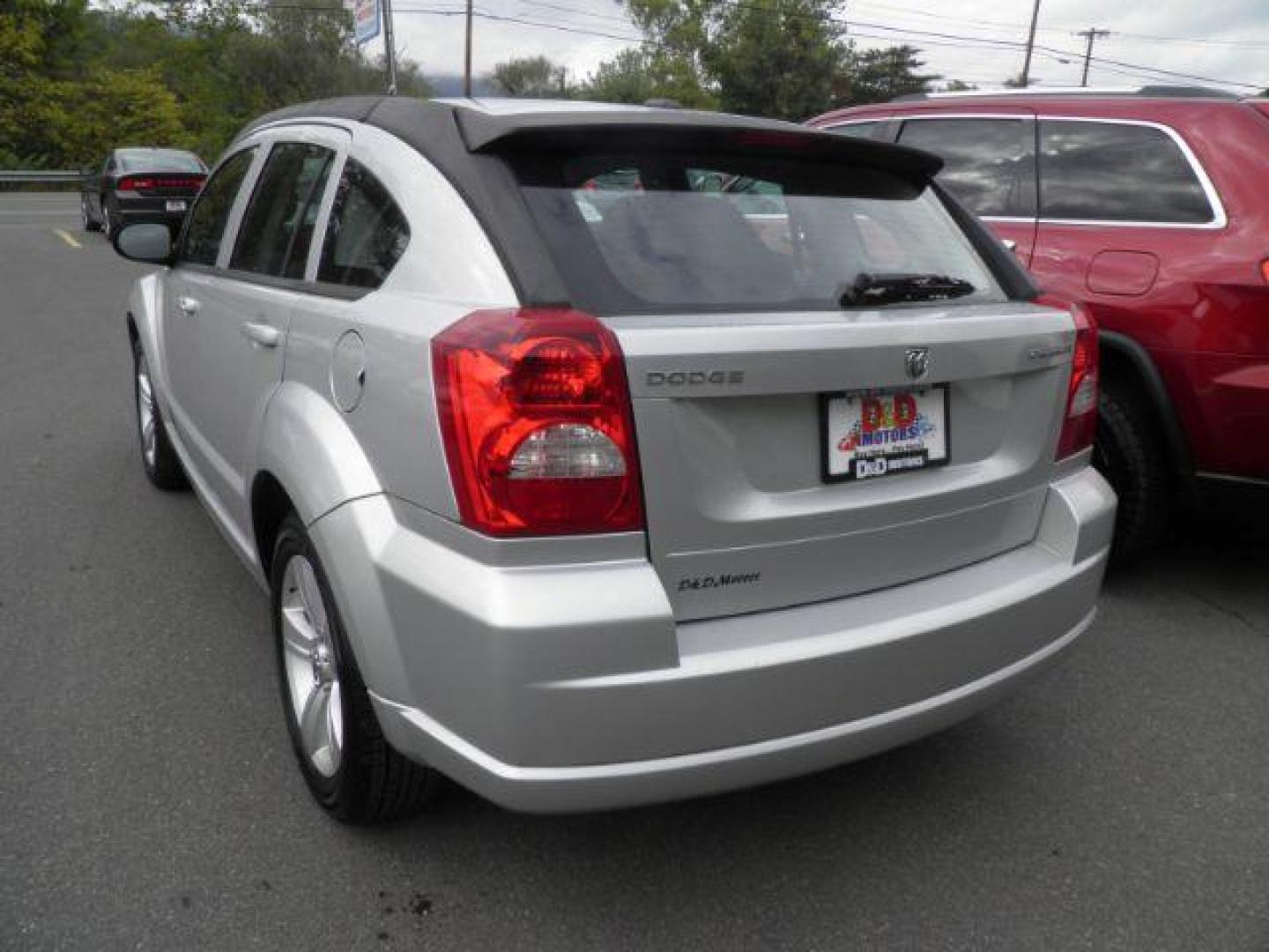 2012 Silver Dodge Caliber SXT (1C3CDWDA8CD) with an 2.0L I4 engine, AT transmission, located at 15520 McMullen Hwy SW, Belair, MD, 21502, (301) 729-3700, 39.581375, -78.846451 - Photo#5