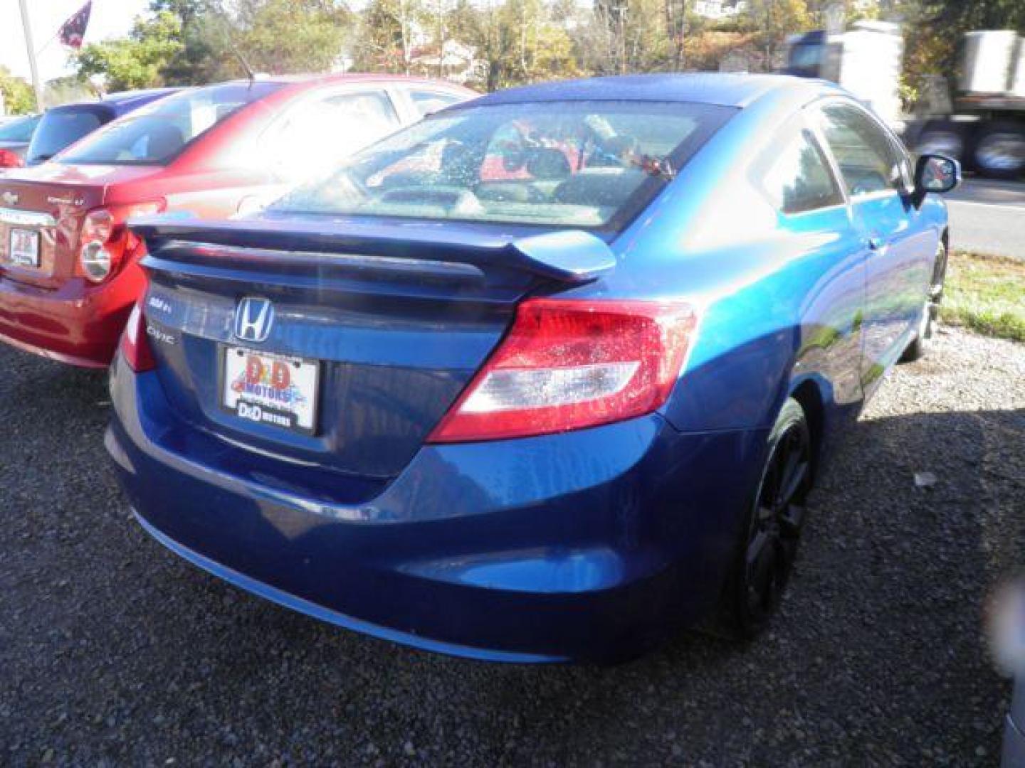 2012 BLUE HONDA CIVIC LX Coupe 5-Speed AT (2HGFG3B54CH) with an 2.3l L4 engine, AT transmission, located at 19521 New George's Creek Rd SW, Barton, MD, 21521, (301) 463-2404, 39.524323, -79.017906 - Photo#4