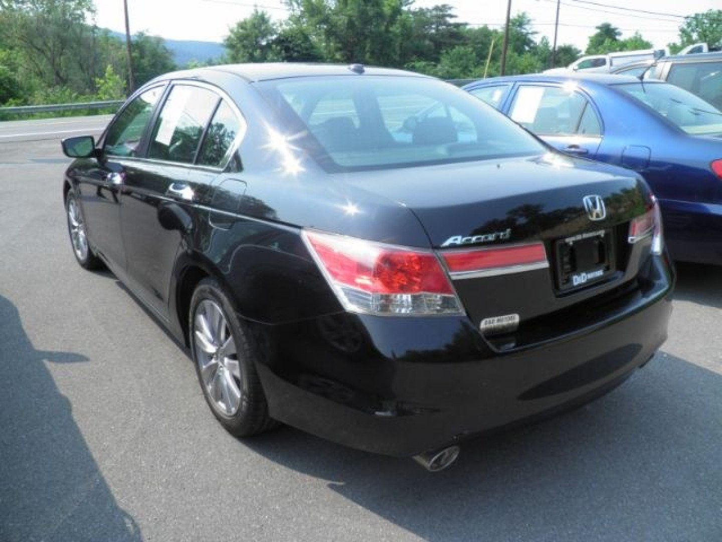 2012 BLACK Honda Accord 3.5 EX-L (1HGCP3F81CA) with an 3.7L V6 engine, AT transmission, located at 15520 McMullen Hwy SW, Belair, MD, 21502, (301) 729-3700, 39.581375, -78.846451- Photo#4