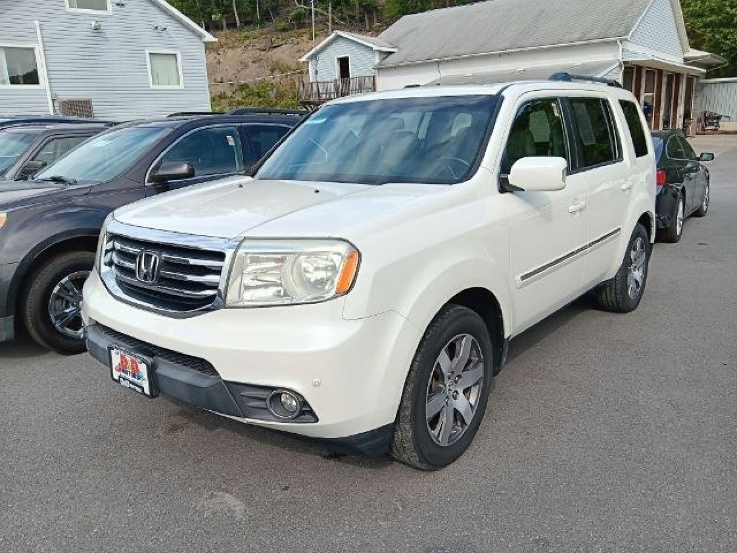 2012 WHITE Honda Pilot Touring (5FNYF4H97CB) with an 3.5L V6 engine, located at 15520 McMullen Hwy SW, Belair, MD, 21502, (301) 729-3700, 39.581375, -78.846451- Photo#0
